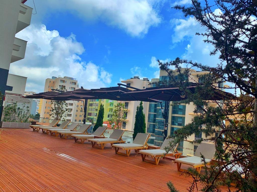 Twin Towers Hotel City & Beach Resort Shëngjin Eksteriør billede